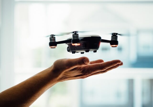 Flight Beyond Imagination: Exploring the world with the DJI Phantom 3 Professional Flight Beyond Imagination: Exploring the world with the DJI Phantom 3 Professional